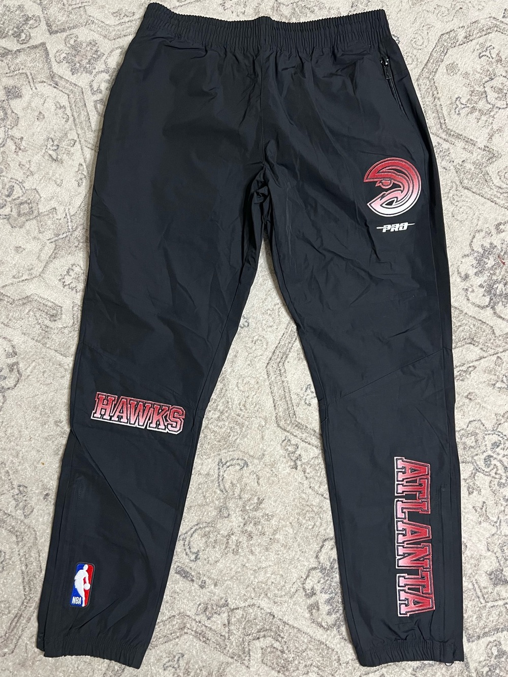 Pro Standard Atlanta Hawks Woven Track Pants